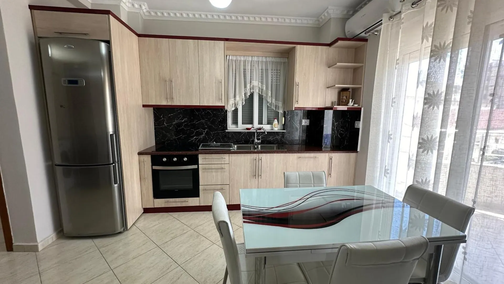 Gjini Apartment Sarande